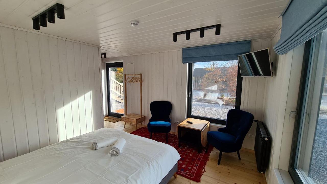 Oberza Pod Zlotym Prosiakiem Hotel Nieborów Kültér fotó