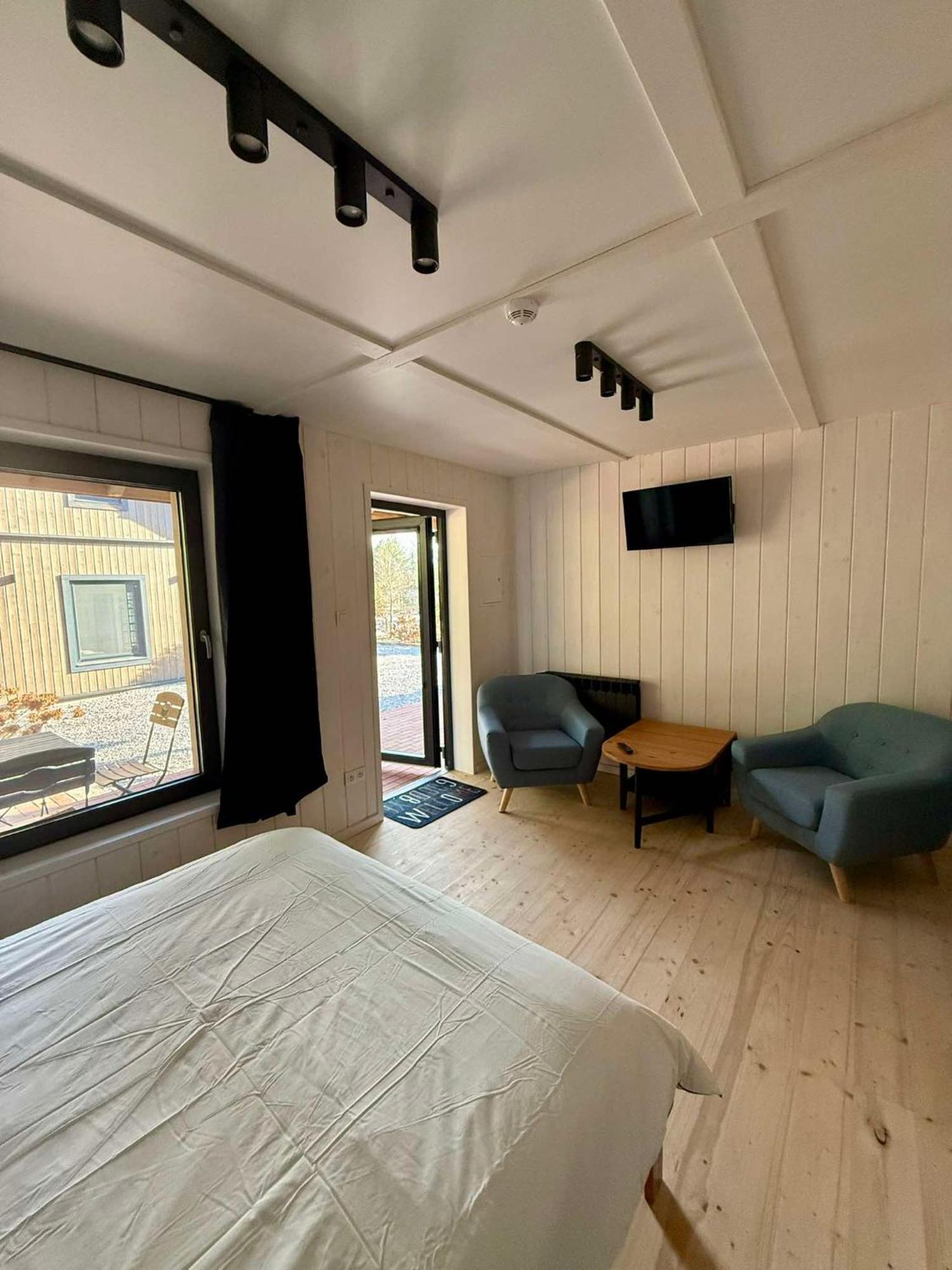 Oberza Pod Zlotym Prosiakiem Hotel Nieborów Kültér fotó